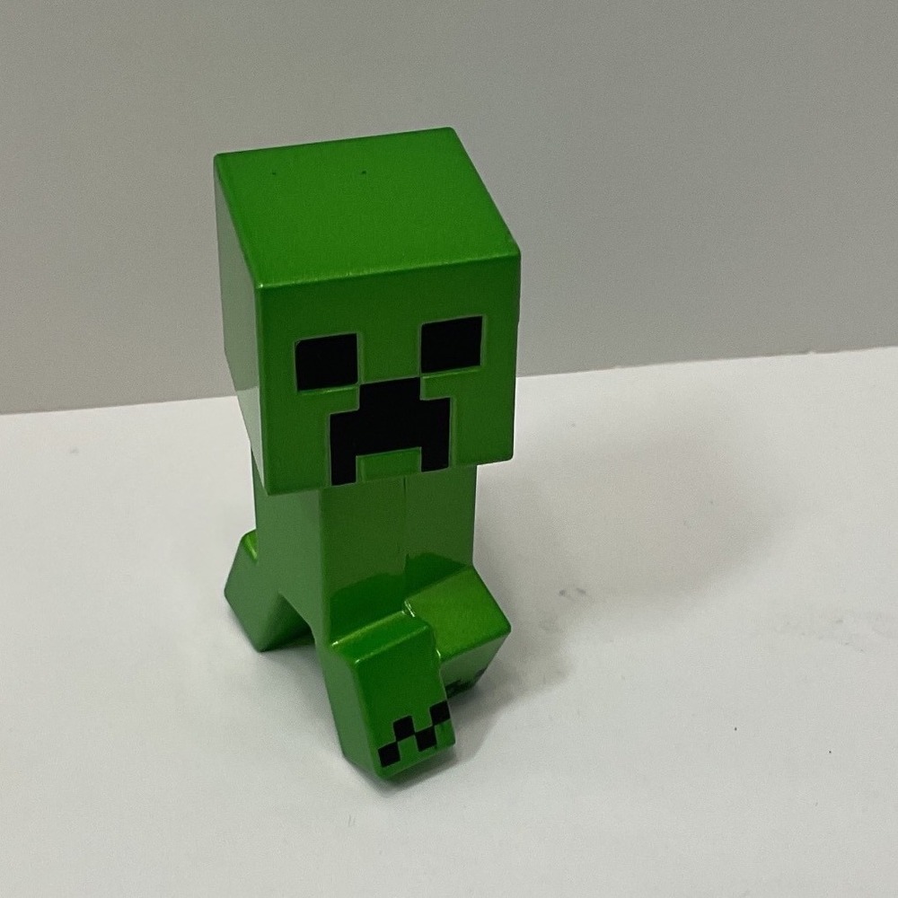 Jada Toys Minecraft Creeper Die-Cast Metal Mini Figure Green No. 34340 1.75"